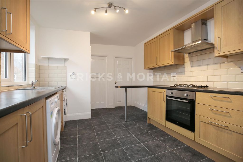 Property photo 1 of 9 Dpcftgyjheezto8_Icfocq.Jpg