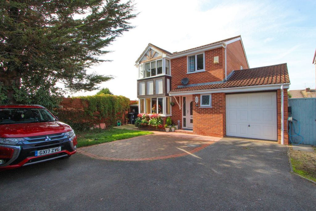 Property photo 1 of 26