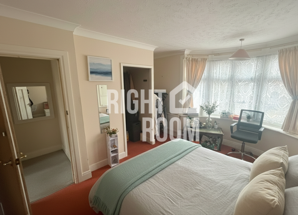 Property photo 3 of 6