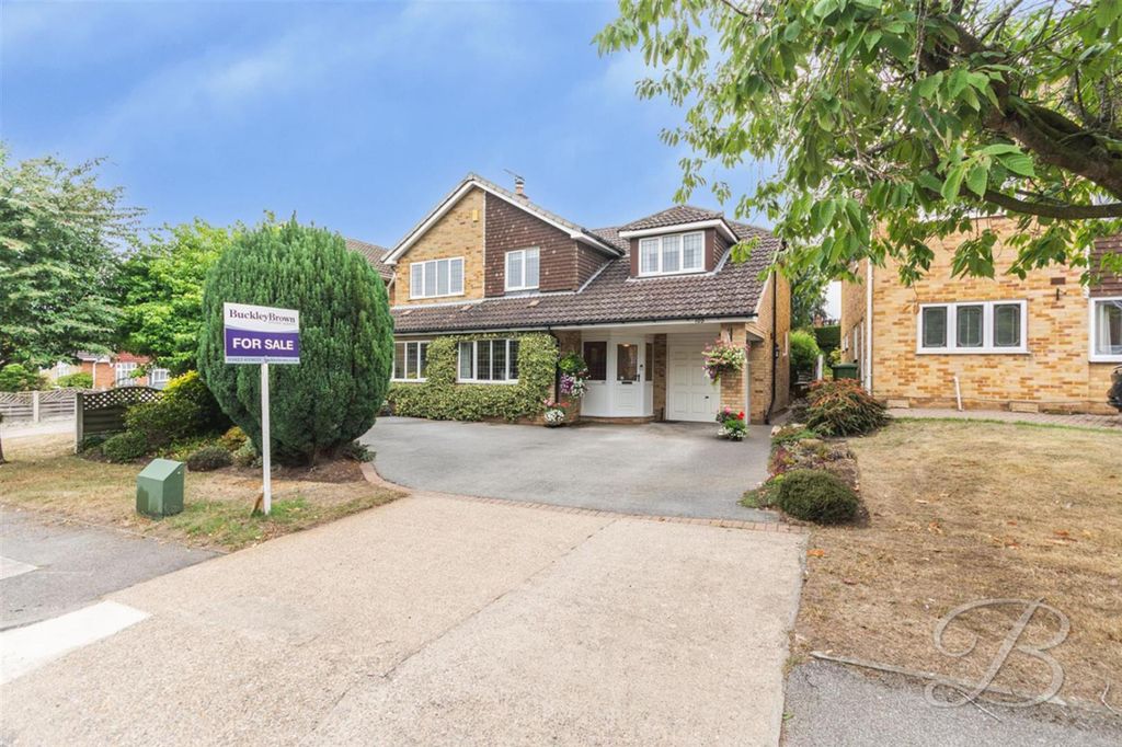 Property photo 1 of 32 105 Chatsworth Amd 1 .Jpg