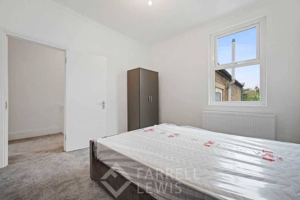 Property photo 2 of 15 Photo