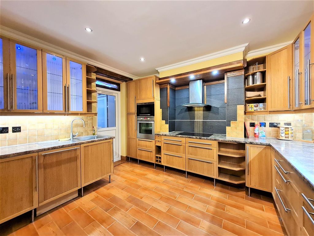 Property photo 3 of 19 .Kitchen, Meath Street, Eden Harper Sw11