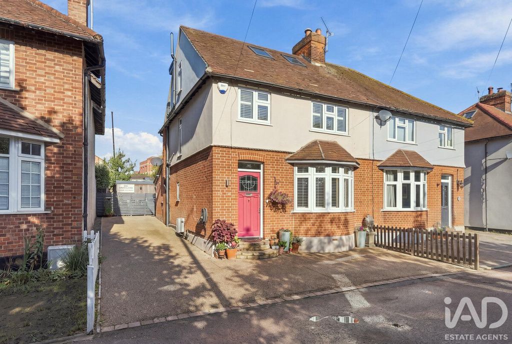 Property photo 1 of 35
