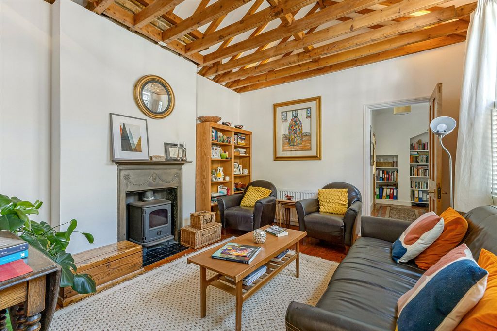Property photo 2 of 10 Picture No. 08