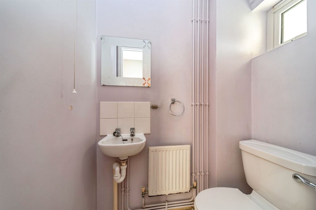 Property photo 3 of 14