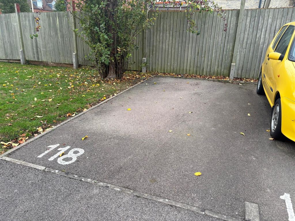 Property photo 3 of 13