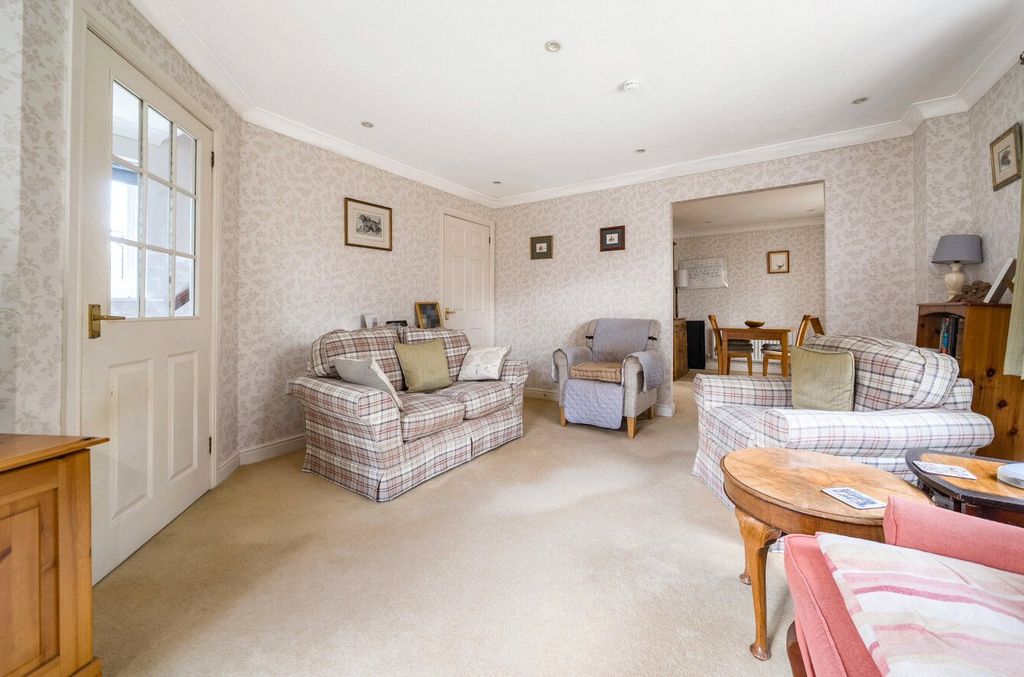 Property photo 2 of 11 Picture No. 02