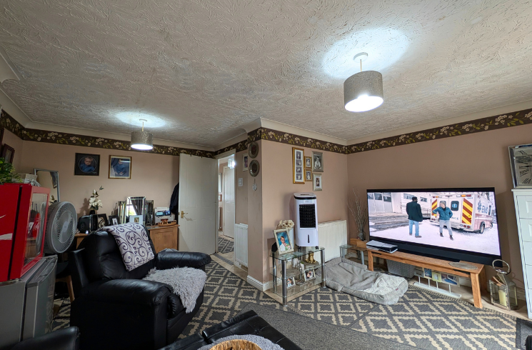 Property photo 3 of 11