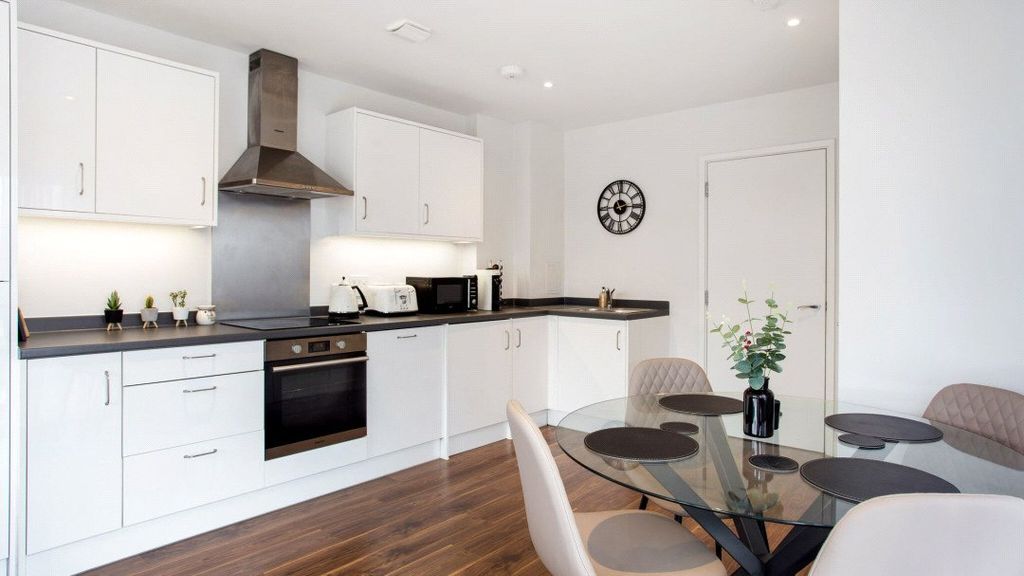 Property photo 2 of 14 Picture No. 08