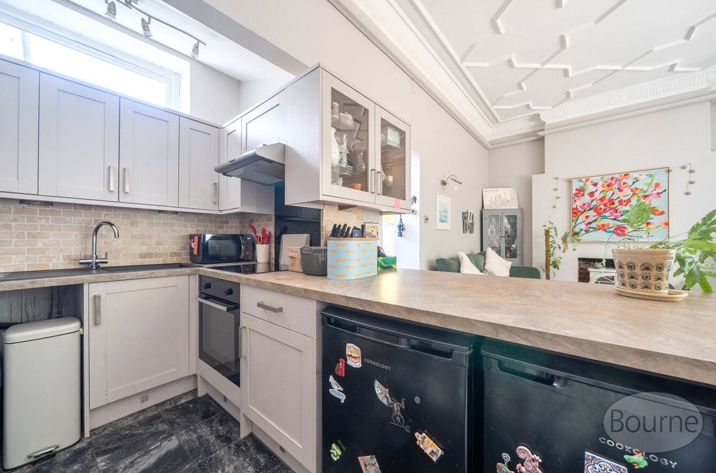 Additional image 20 of 1 bed flat for saleLondon Road, Hill Brow, Liss, Hampshire GU33