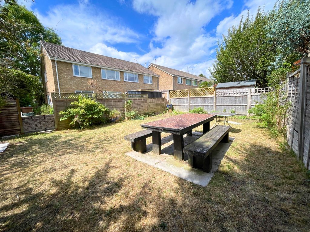 Property photo 1 of 9 5193751