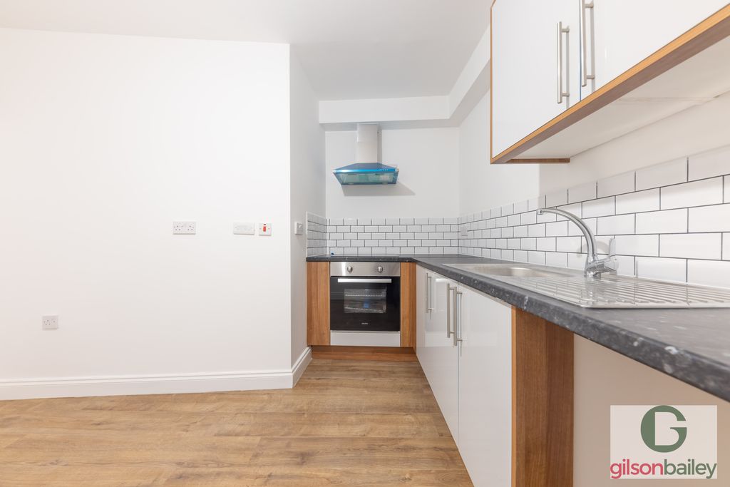 Property photo 2 of 9 Perfectpose-19