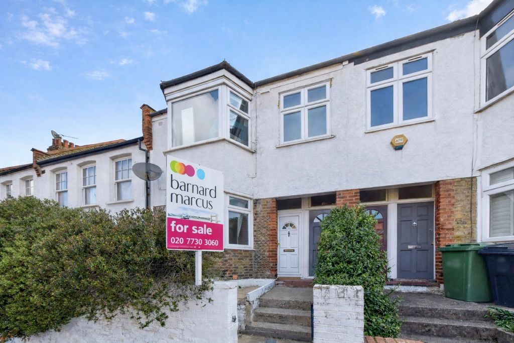 Property photo 2 of 10