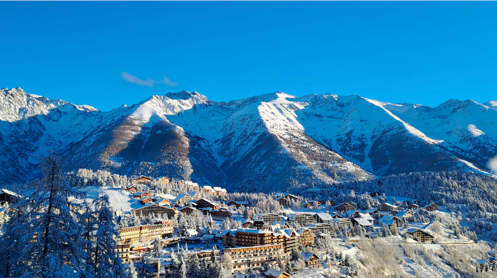 Property photo 1 of 13