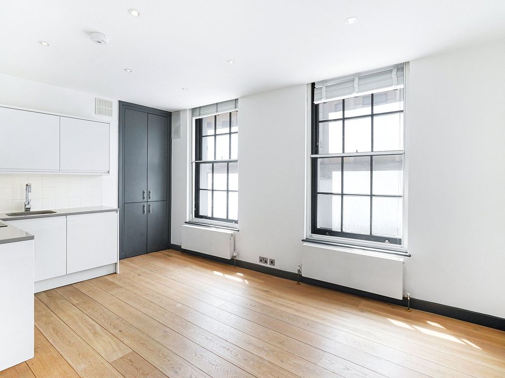 Property photo 1 of 10 Rupert Court