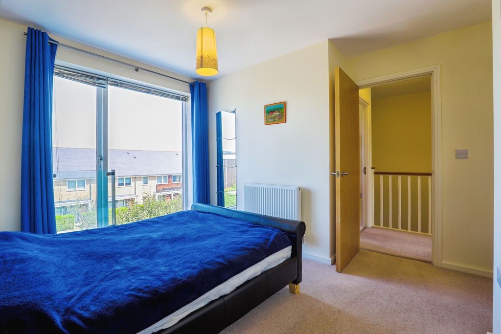 Additional image 12 of 4 bed terraced house for saleRedshank Road, St Mary Island, Chatham ME4