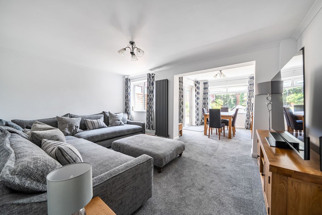 Property photo 3 of 19 1493525-11-6A58F6...
