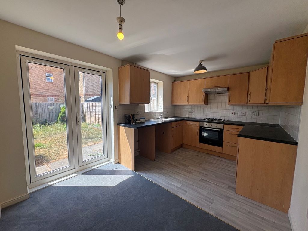 Property photo 2 of 11 Picture No. 04