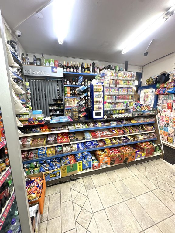 Property photo 3 of 5 Gallery