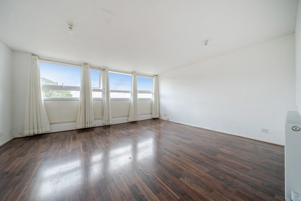 Property photo 2 of 15 1509139-11-6A85d1...