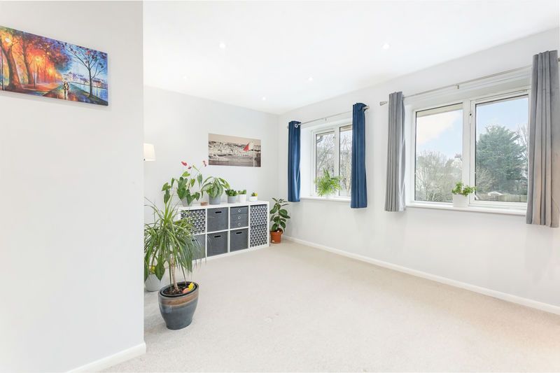 Property photo 3 of 10 Reception Area