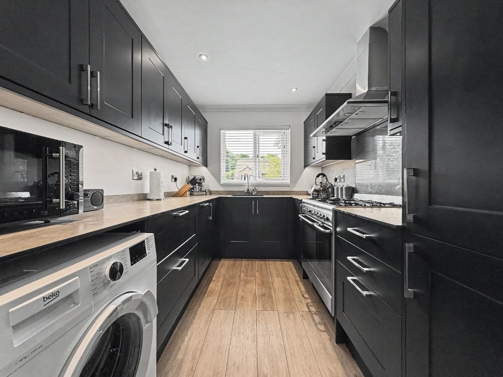 Property photo 3 of 20 5361536
