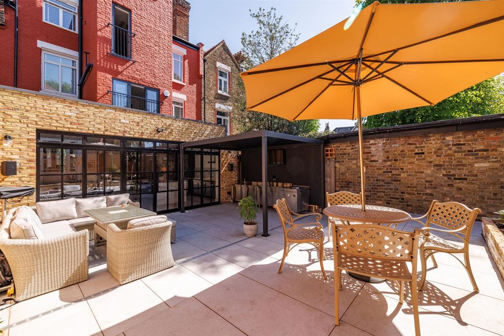 Property photo 3 of 25 Acton Lane 20 Small-15.Jpg