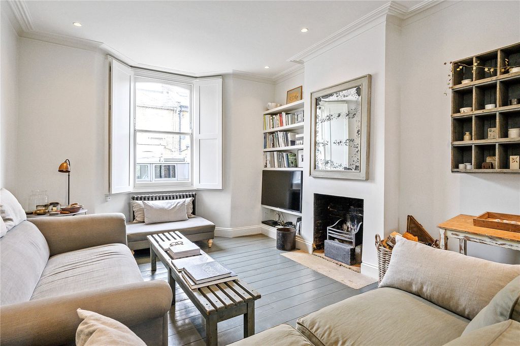 Property photo 2 of 15 Reception Room