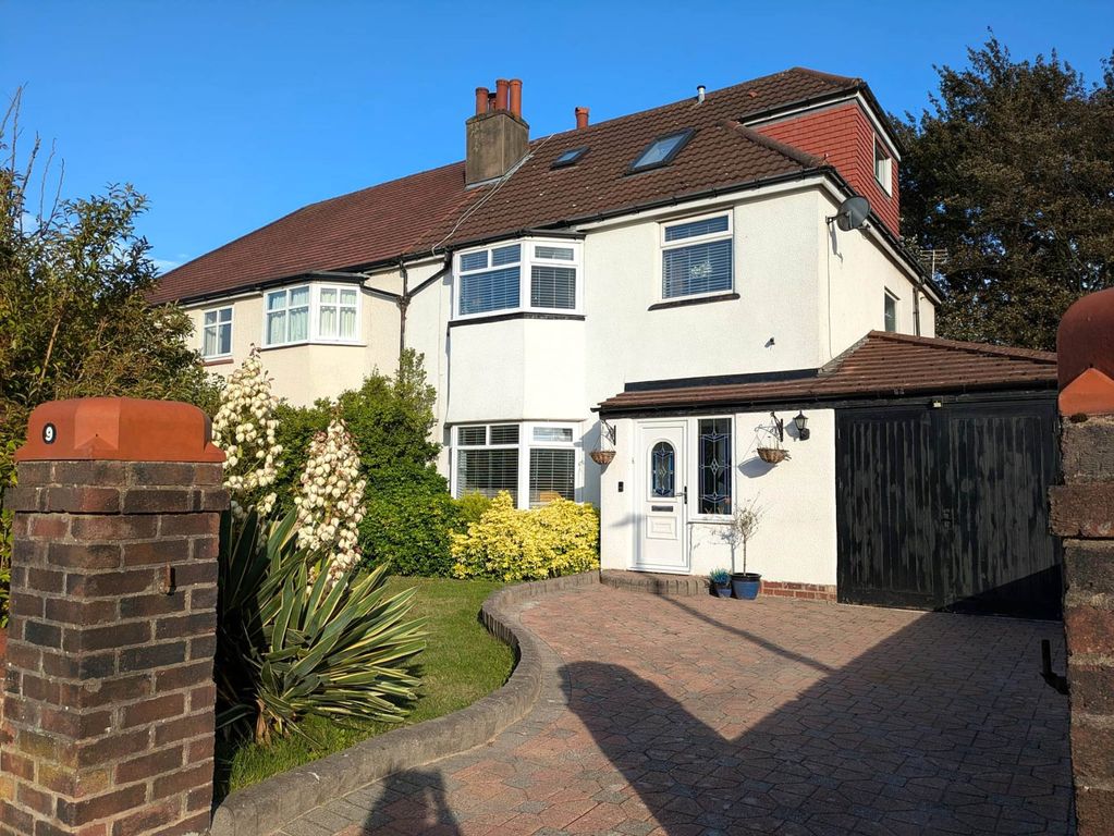 Property photo 1 of 24