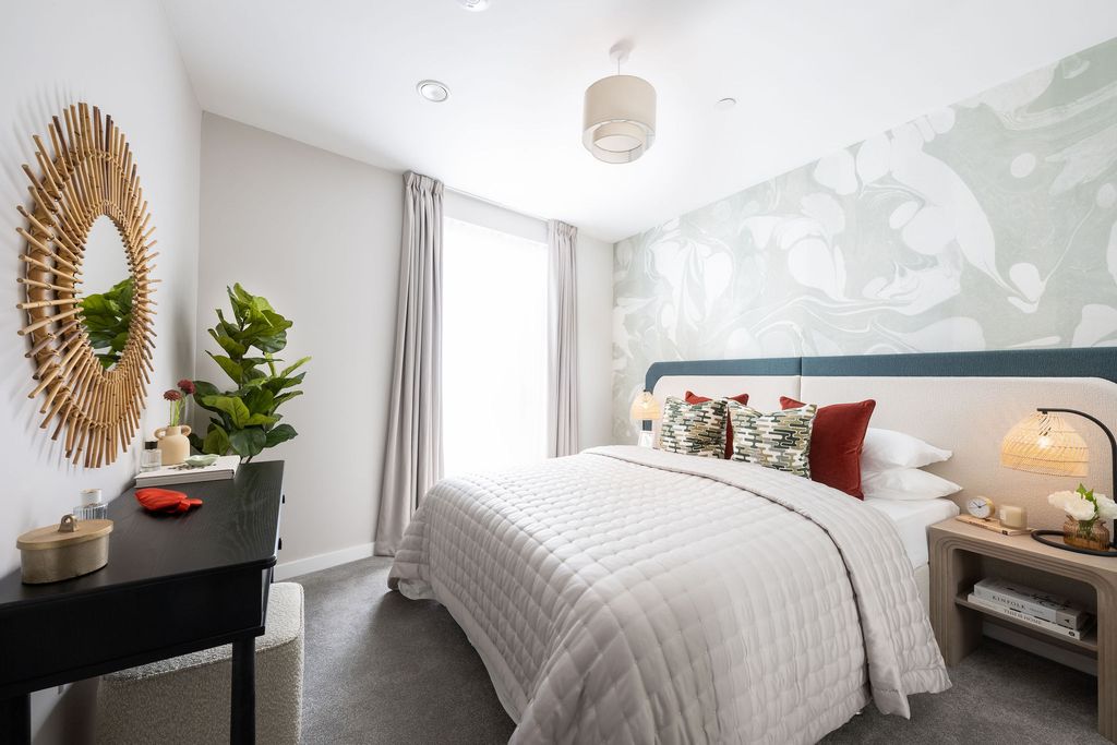 Additional image 7 of 2 bed flat for sale22, Capital Interchange Way, Brentford TW8
