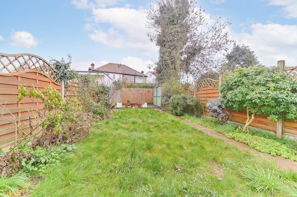 Property photo 3 of 5