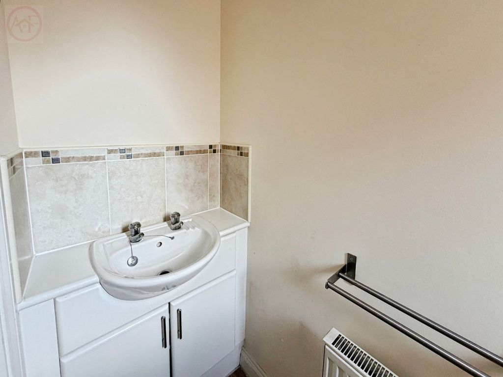 Additional image 7 of 3 bed town house for saleSomerset Way, Highbridge TA9