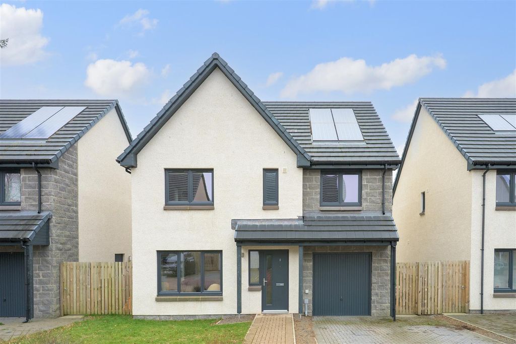 Property photo 1 of 31 8Netheron-0030.Jpg