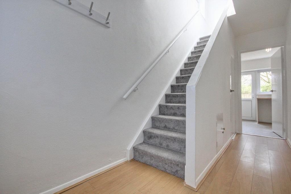 Property photo 2 of 16 Img_1793-Img_1795_Lzn.Jpg