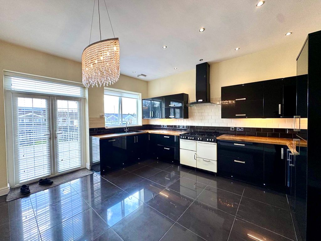 Property photo 2 of 23 Img_5338.Jpeg