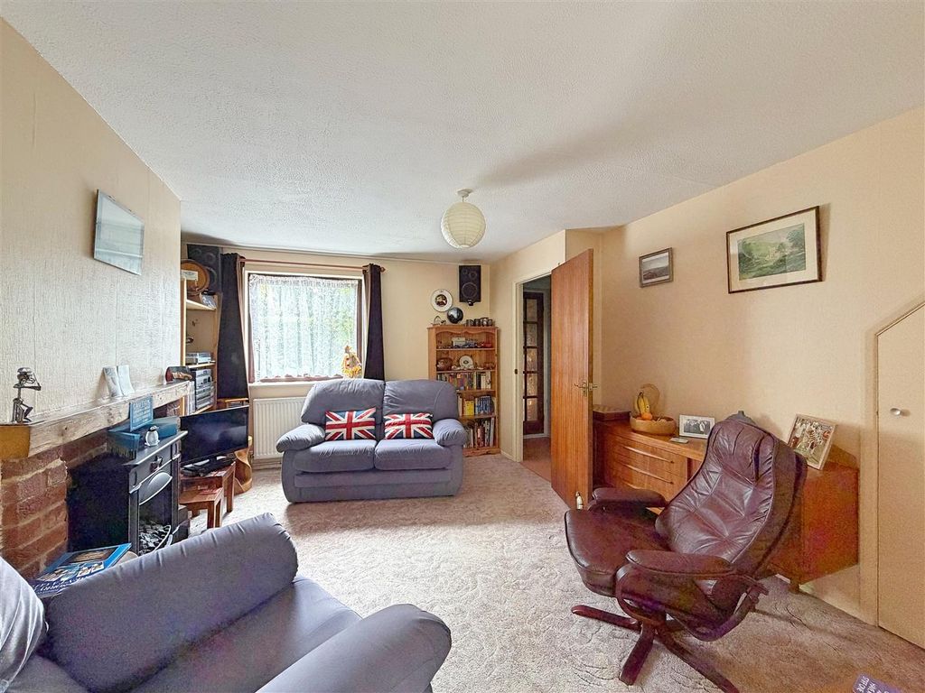 Property photo 3 of 15 Img_2397.Jpg