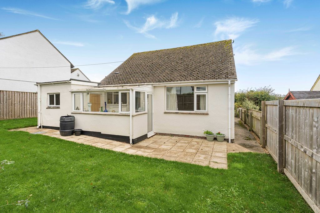 Property photo 3 of 16