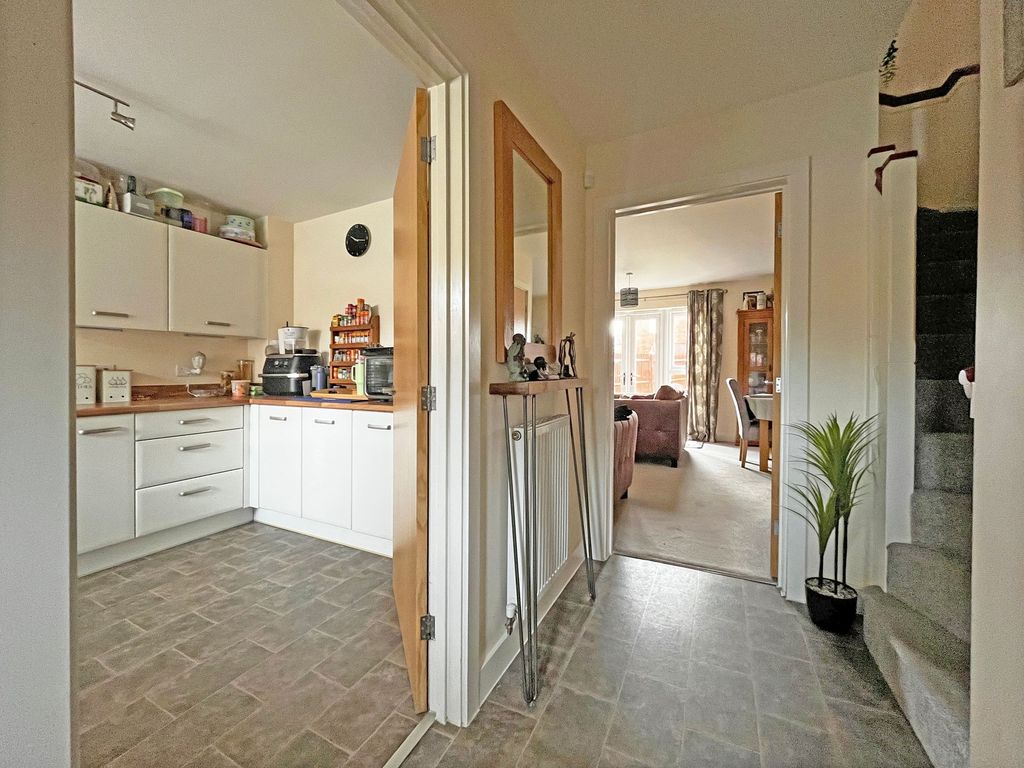 Property photo 2 of 14 Photo 10