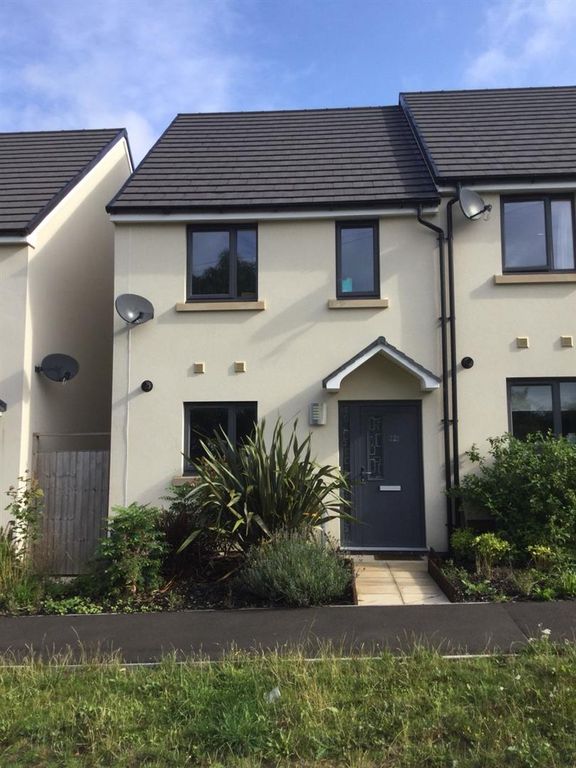 Property photo 1 of 2 121 Bisley Old Road, External, Front.Jpg