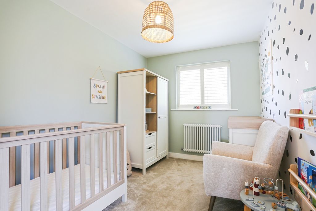 Property photo 2 of 21