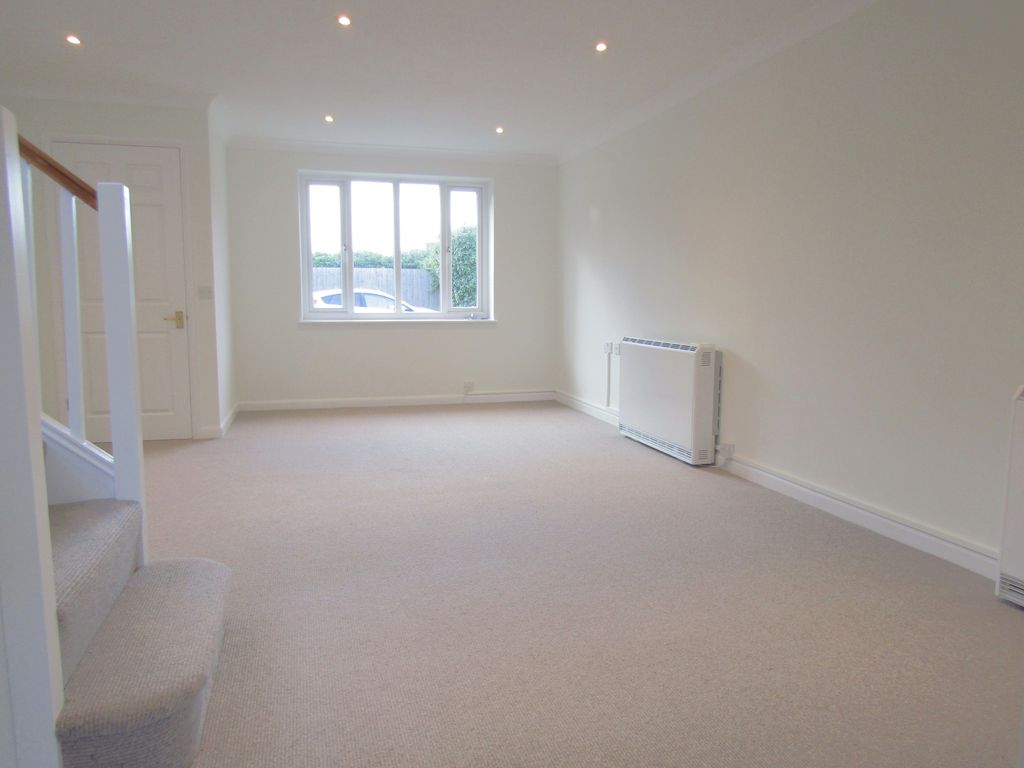 Property photo 3 of 10 Img_6693