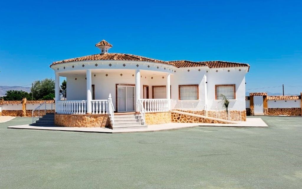 Property photo 1 of 15 Beautiful 3 Bedroom 2 Bathroom Villa Built In Catral At 15 Min Drive From The Coast