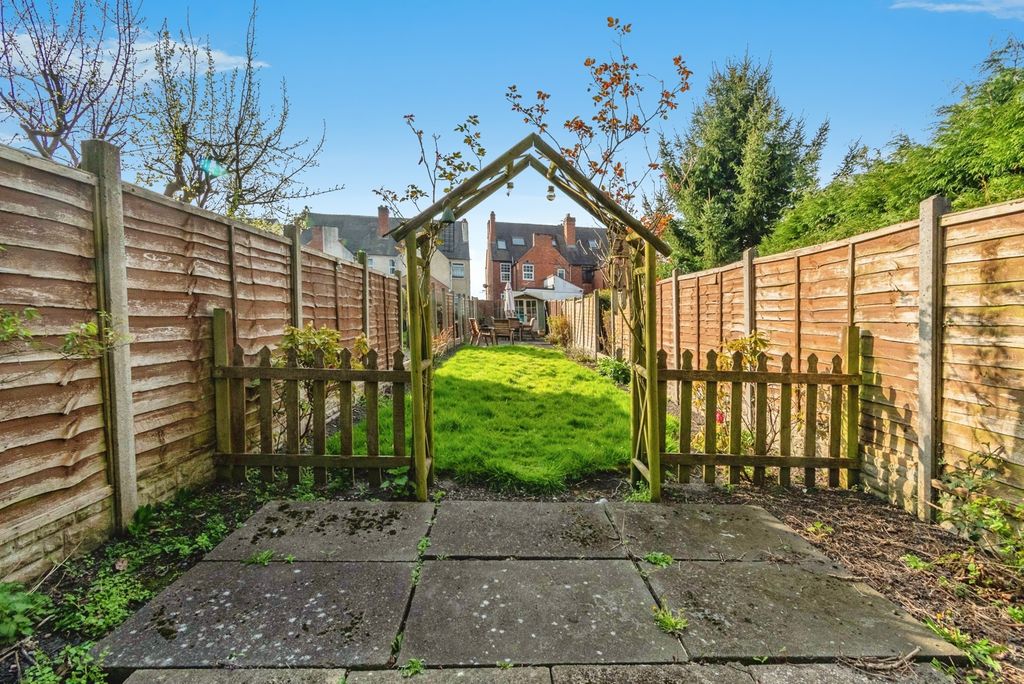 Property photo 3 of 17 Photo