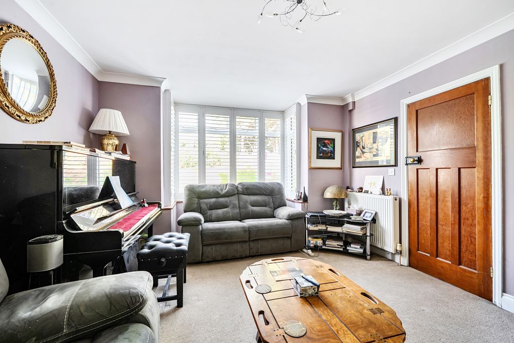 Property photo 3 of 22 1528461 (15)