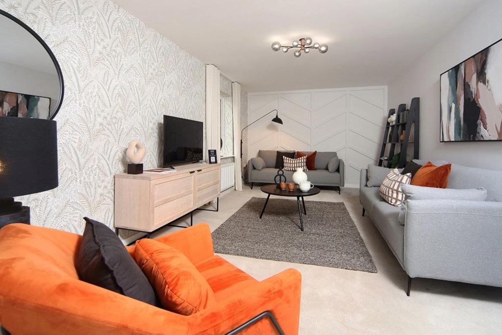 Property photo 3 of 7