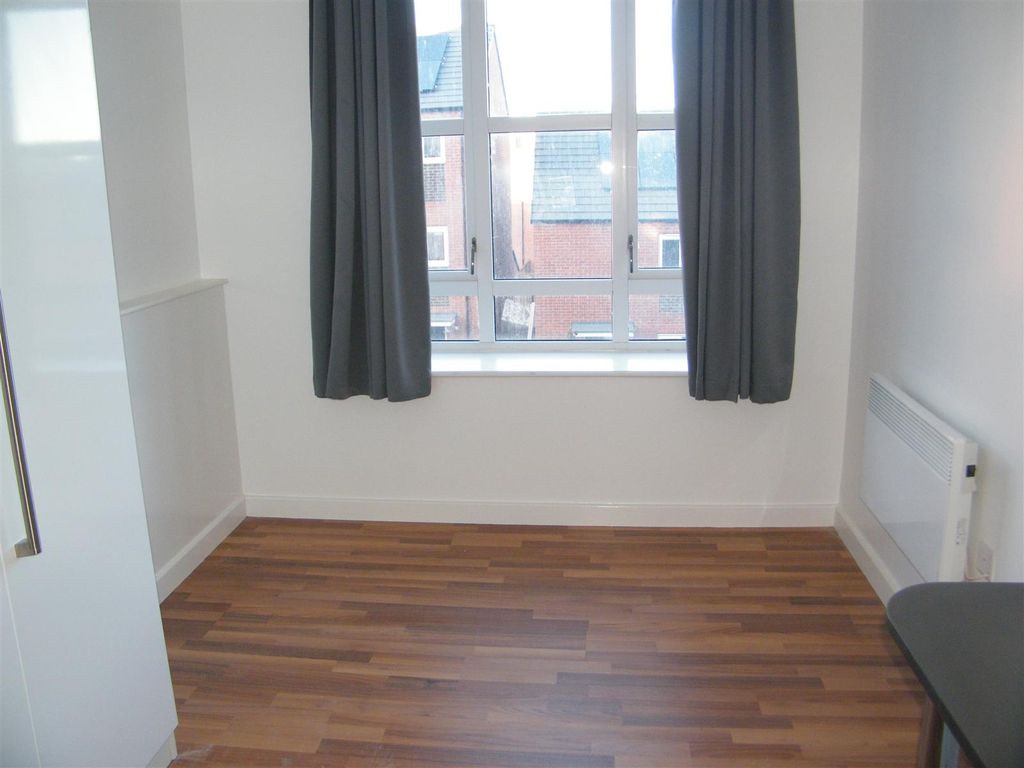 Property photo 3 of 5