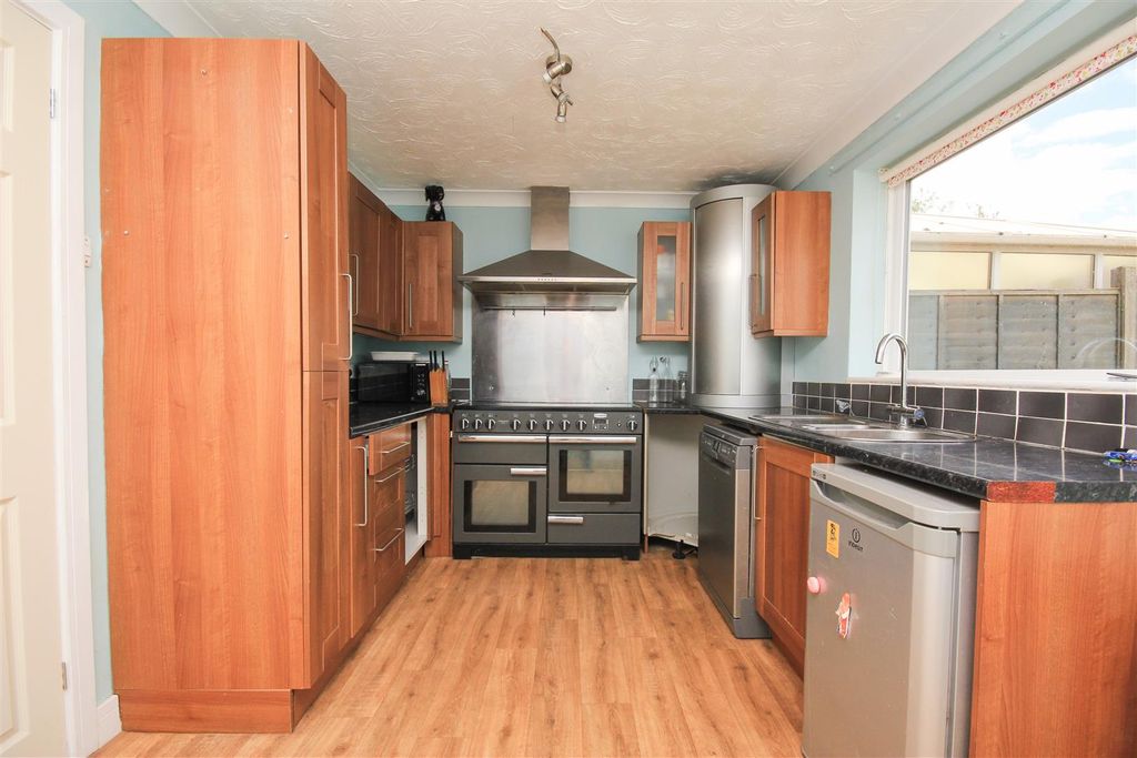 Property photo 2 of 13 K1.Jpg
