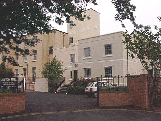 Property photo 1 of 12 General View