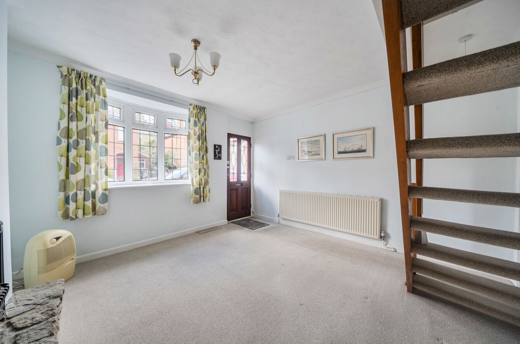 Property photo 2 of 9 1437856-27-69Cac7...