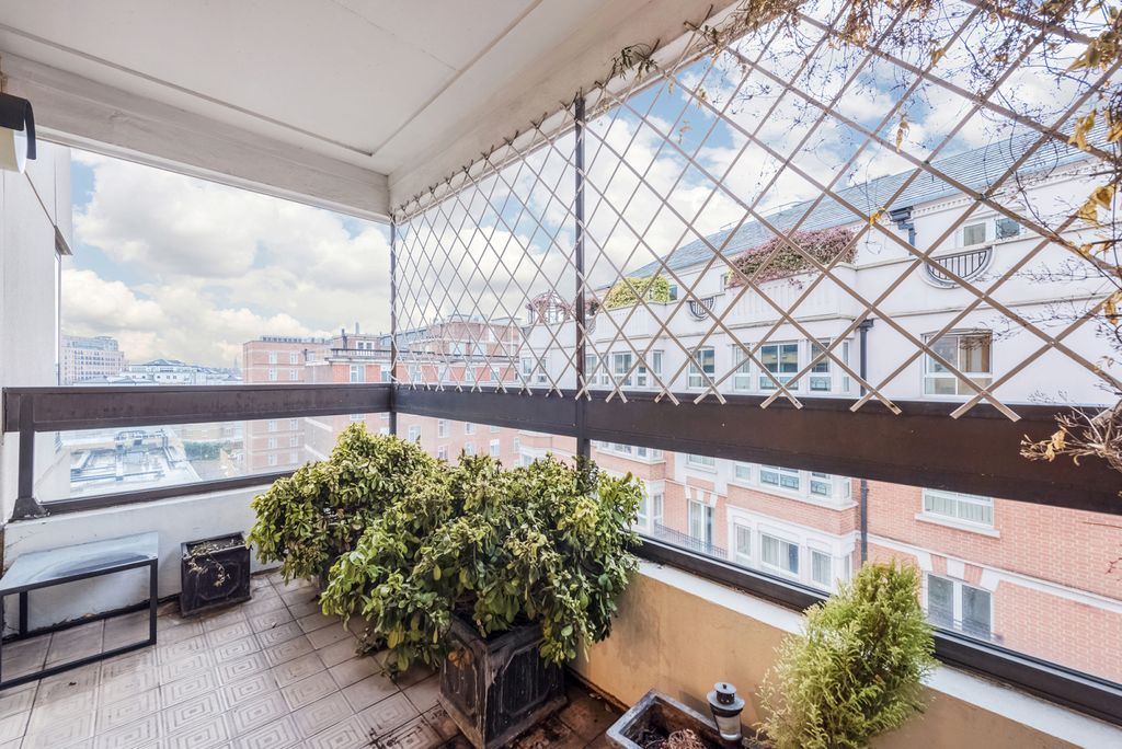 Property photo 2 of 13 Balcony/Terrace